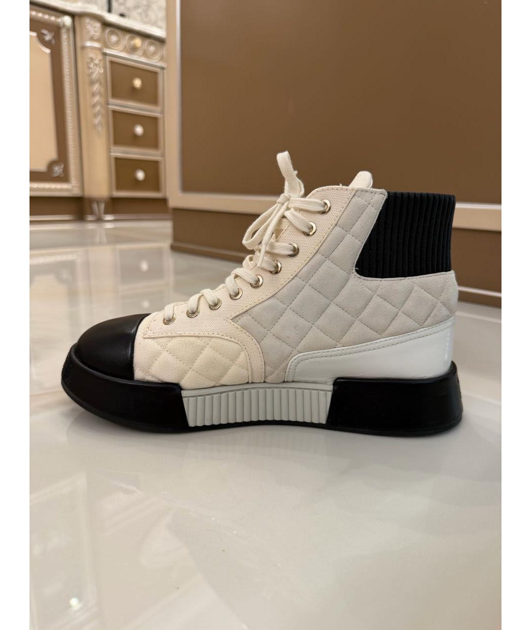 CHANEL Белые текстильные кеды, фото 7