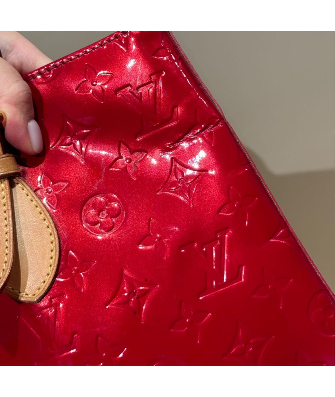 LOUIS VUITTON Красная сумка тоут из лакированной кожи, фото 6