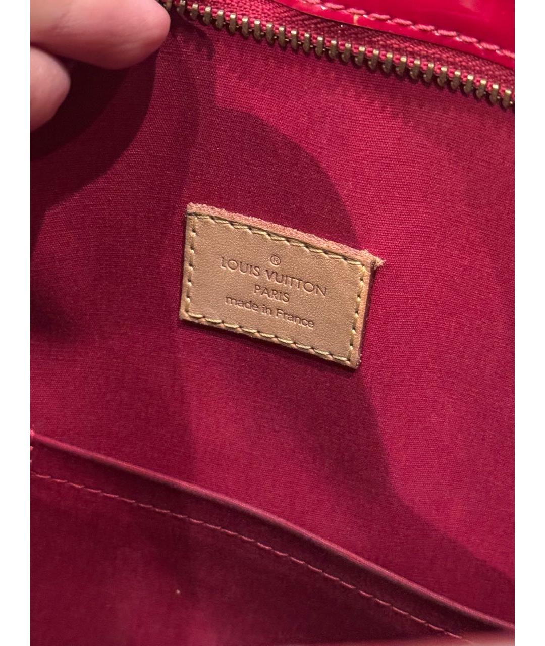 LOUIS VUITTON Красная сумка тоут из лакированной кожи, фото 4