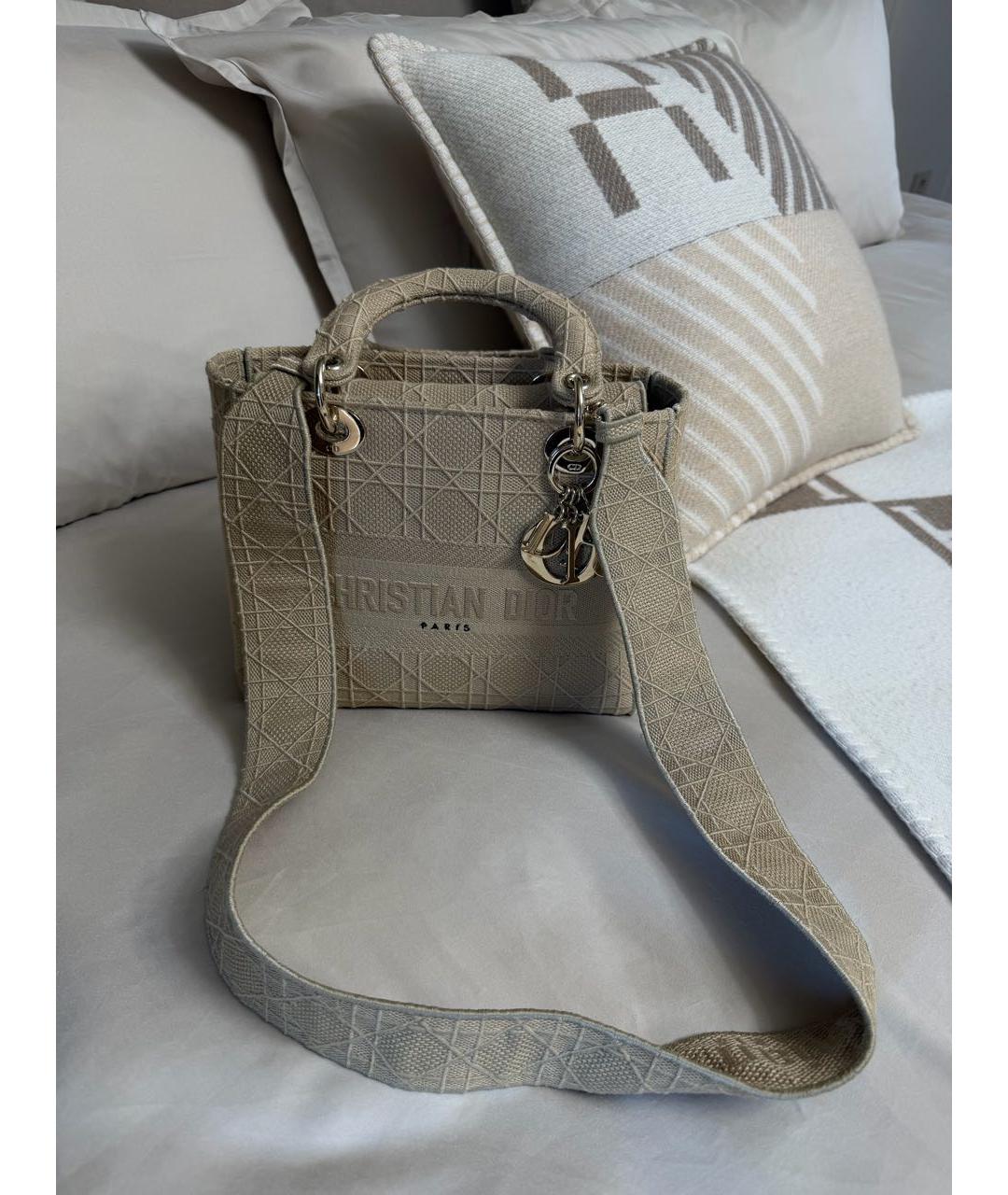 CHRISTIAN DIOR Бежевая сумка с короткими ручками, фото 6