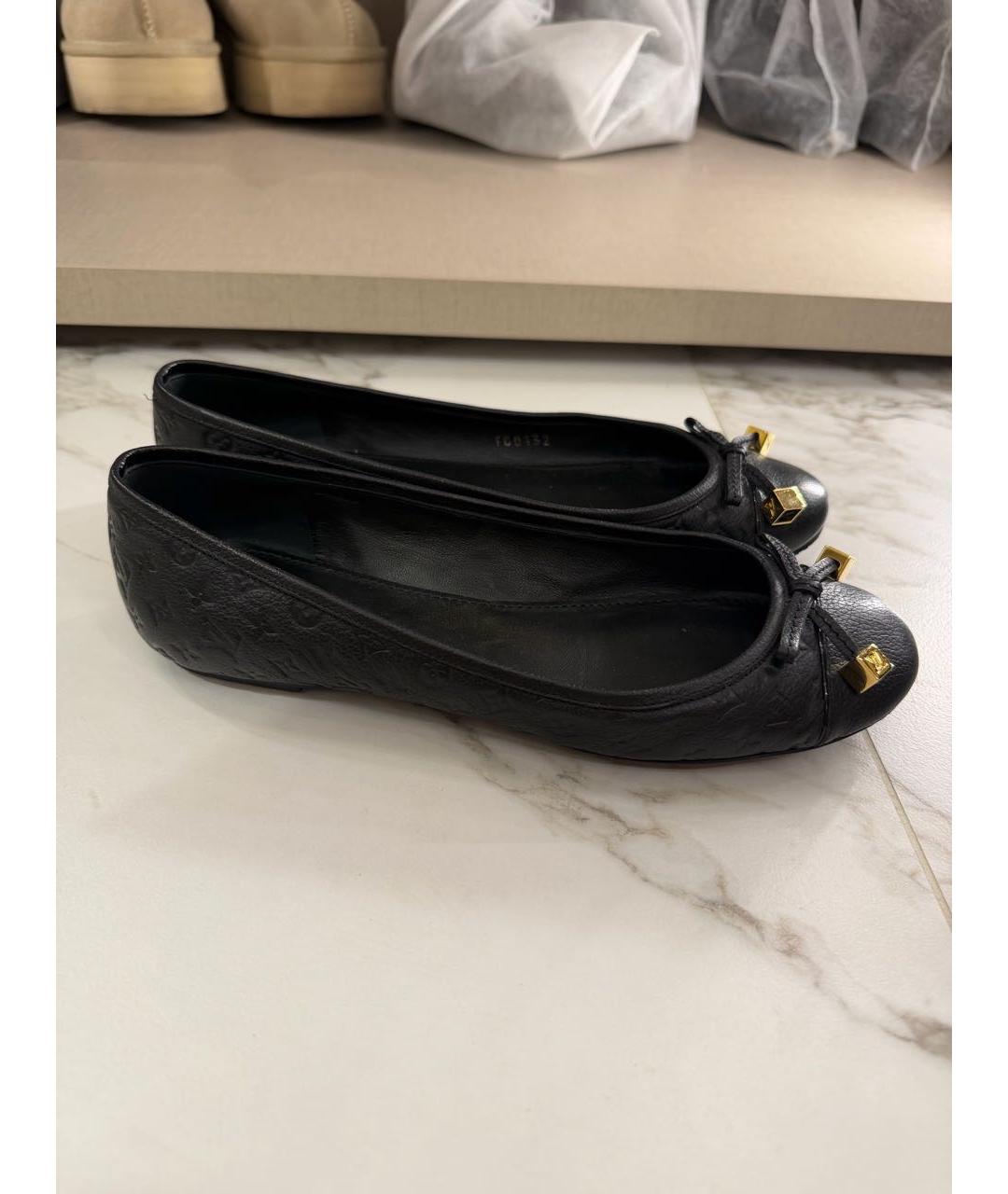 LOUIS VUITTON Черные кожаные балетки, фото 5