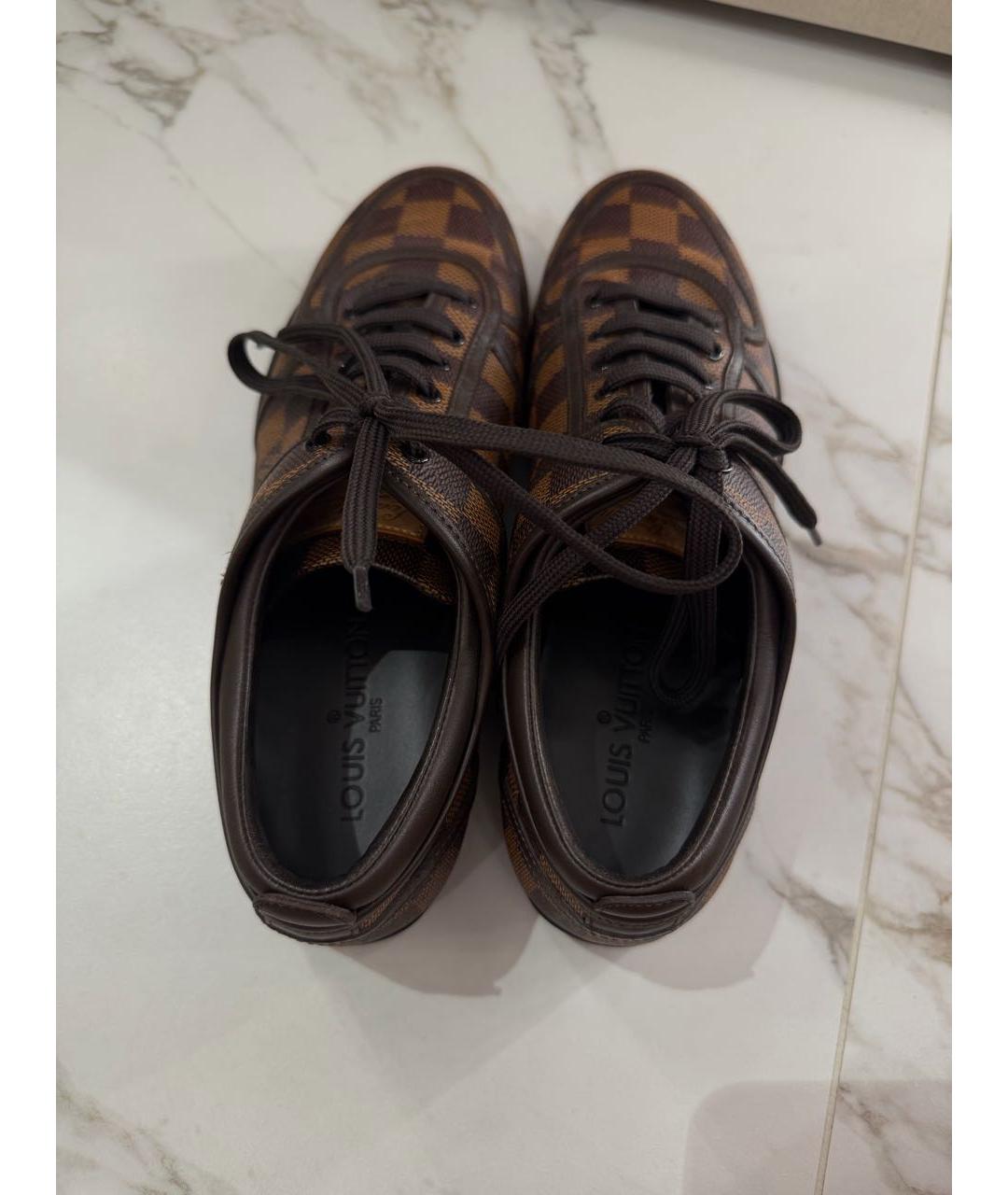 LOUIS VUITTON Коричневые кроссовки из искусственной кожи, фото 3