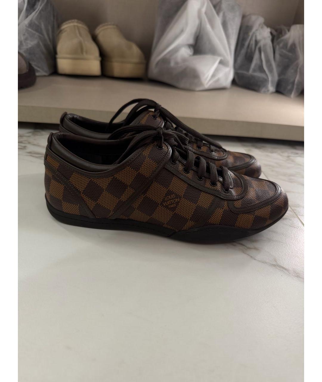 LOUIS VUITTON Коричневые кроссовки из искусственной кожи, фото 5