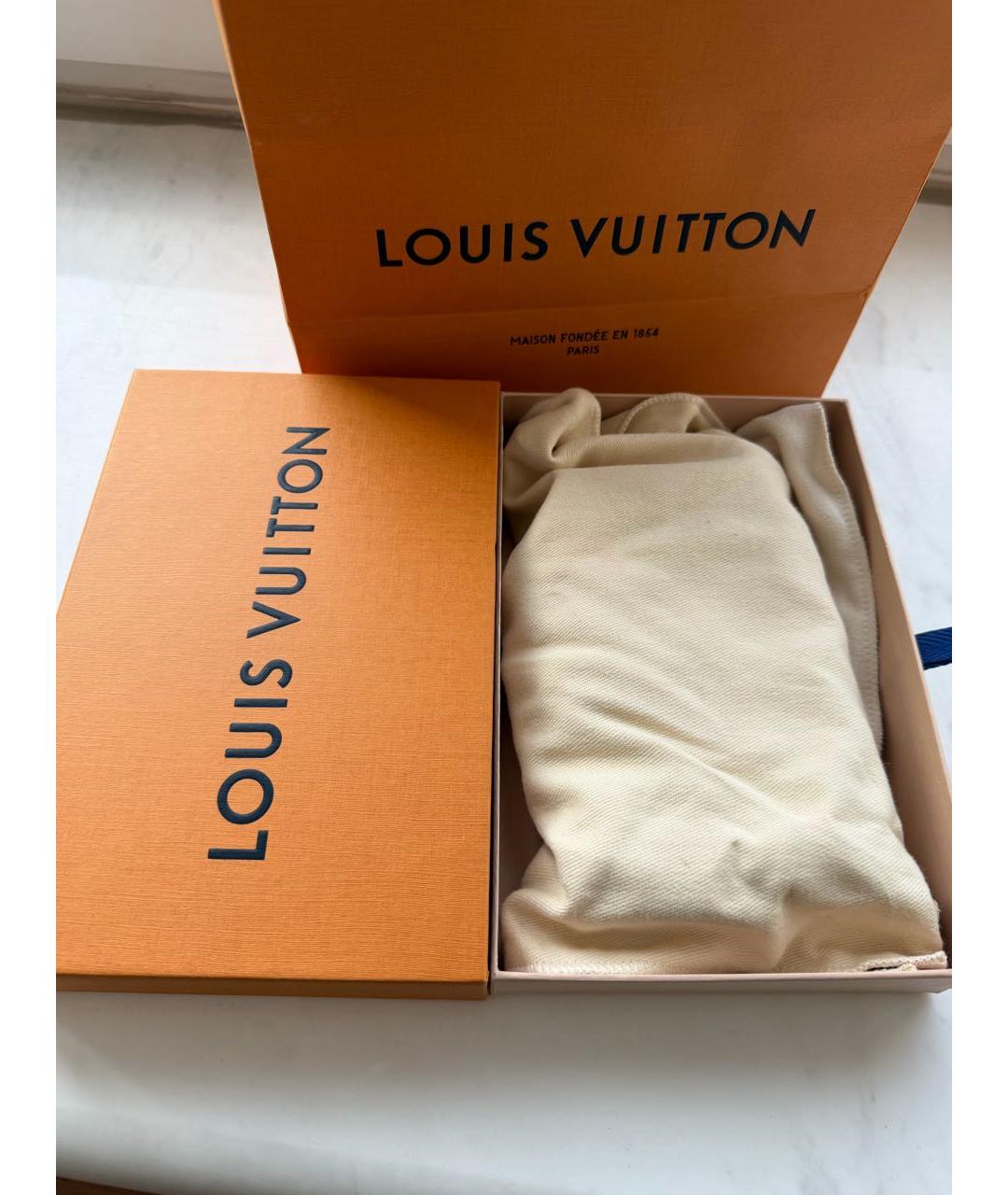 LOUIS VUITTON Розовый кожаный кошелек, фото 7