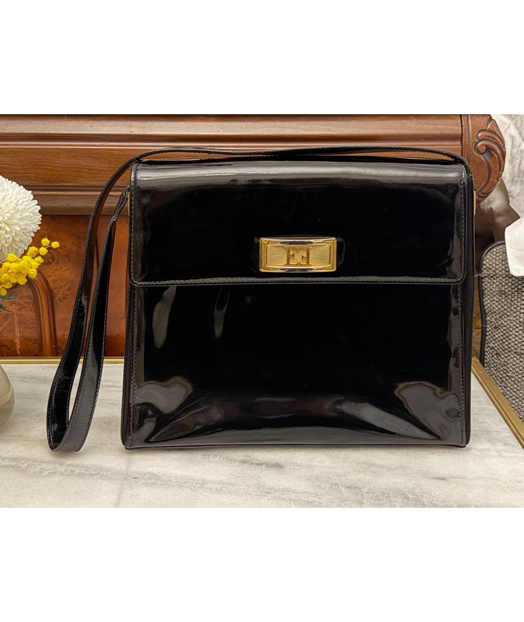 ESCADA Черная сумка с короткими ручками из лакированной кожи, фото 9