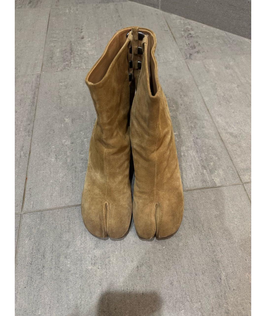 MAISON MARGIELA Коричневые замшевые ботинки, фото 2