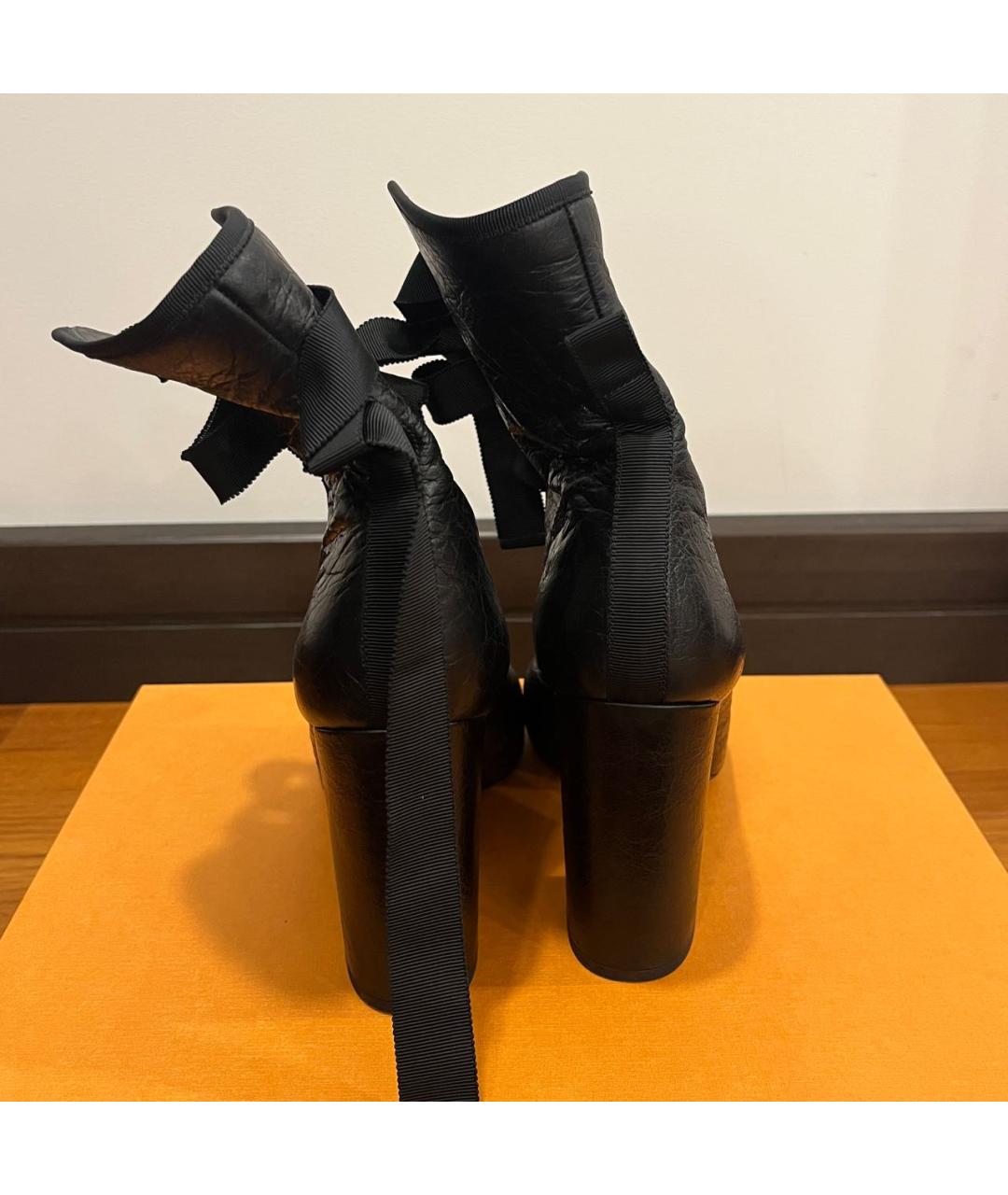VALENTINO Черные кожаные ботильоны, фото 4