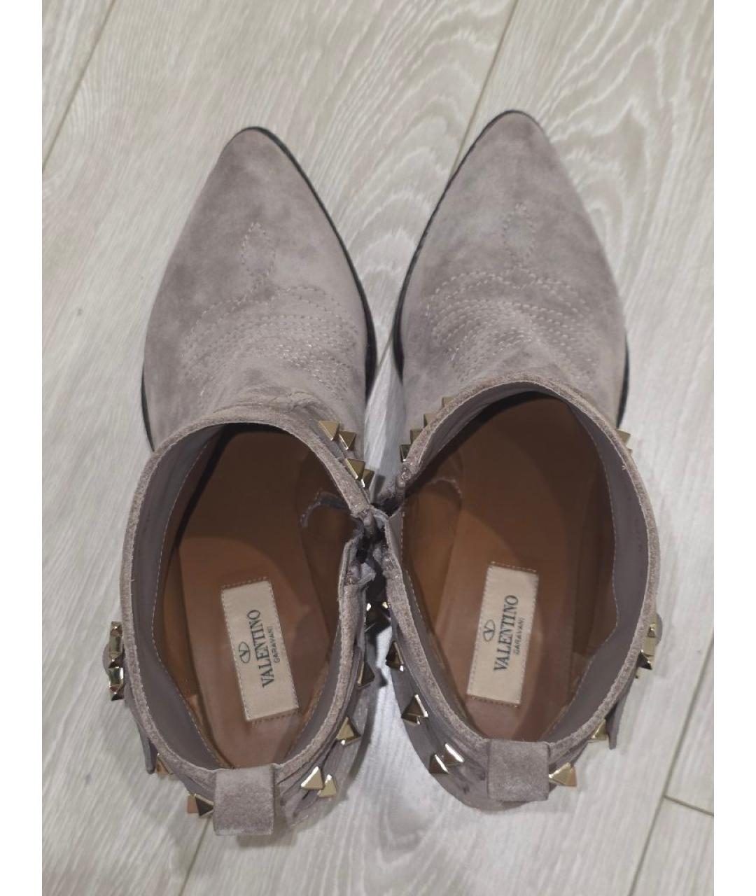 VALENTINO Серые замшевые ботильоны, фото 3