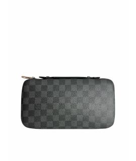 LOUIS VUITTON Кошелек