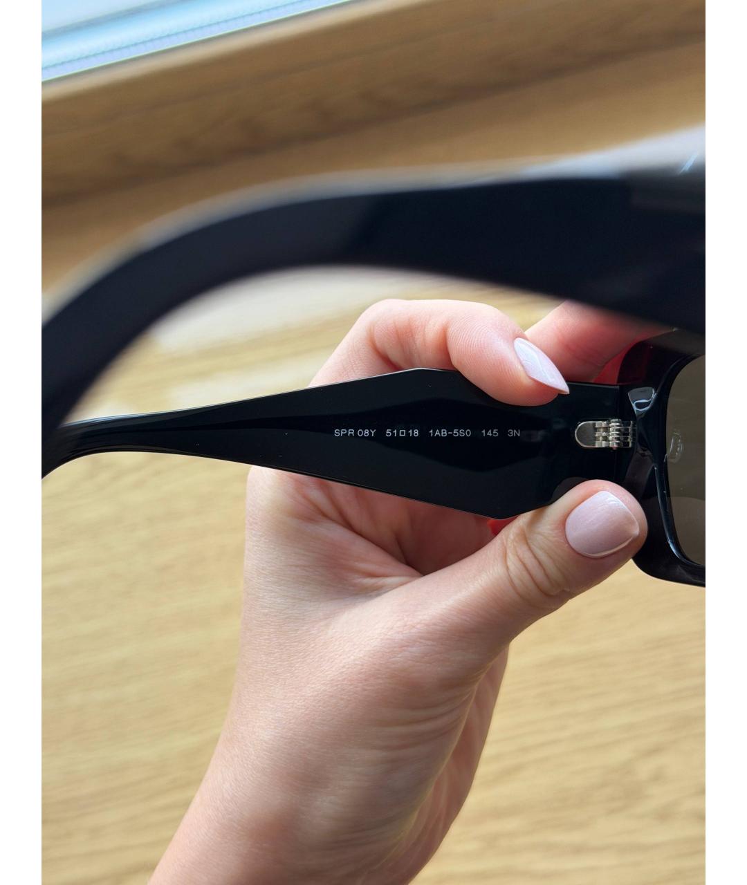 PRADA Черные пластиковые солнцезащитные очки, фото 3