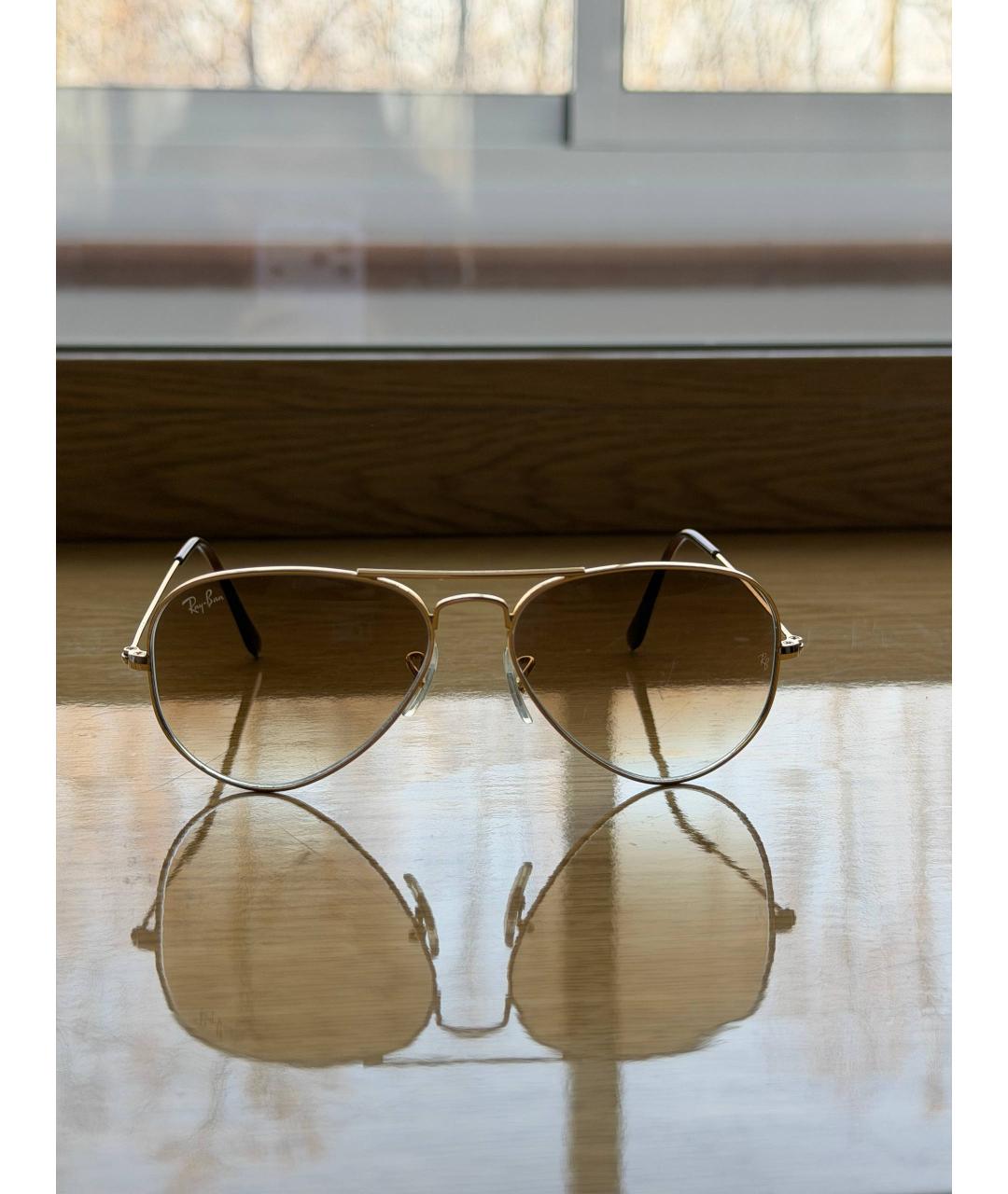 RAY BAN Коричневые металлические солнцезащитные очки, фото 6