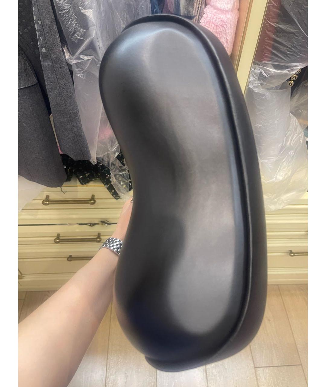 CHANEL Черная кожаная сумка с короткими ручками, фото 7