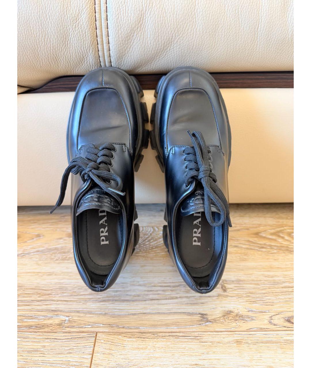 PRADA Черные кожаные брогги и оксфорды, фото 3