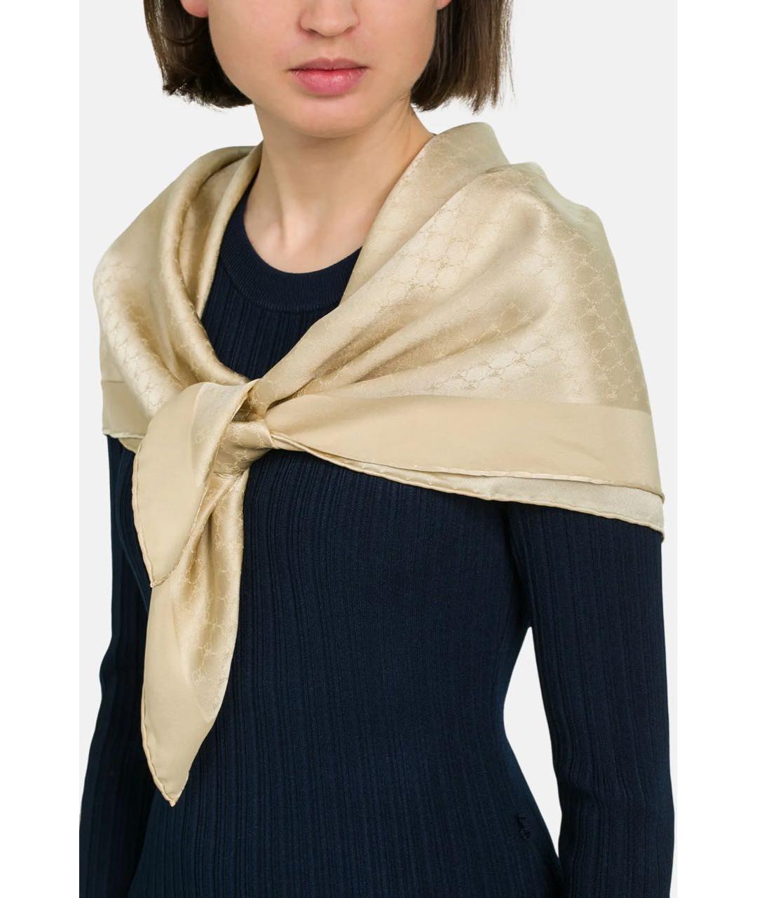 MOSCHINO Бежевый шелковый платок, фото 3