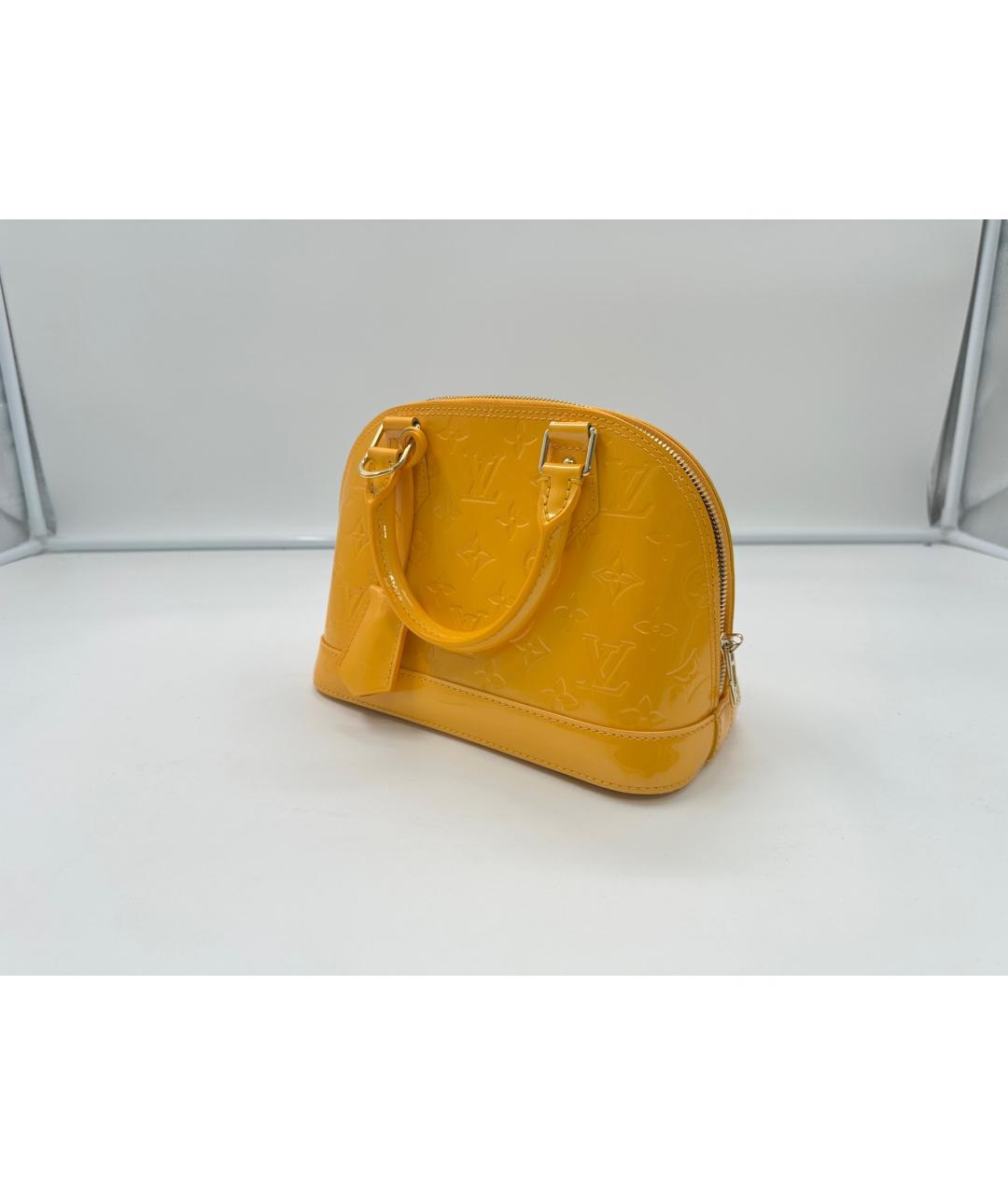 LOUIS VUITTON Желтая сумка с короткими ручками из лакированной кожи, фото 6