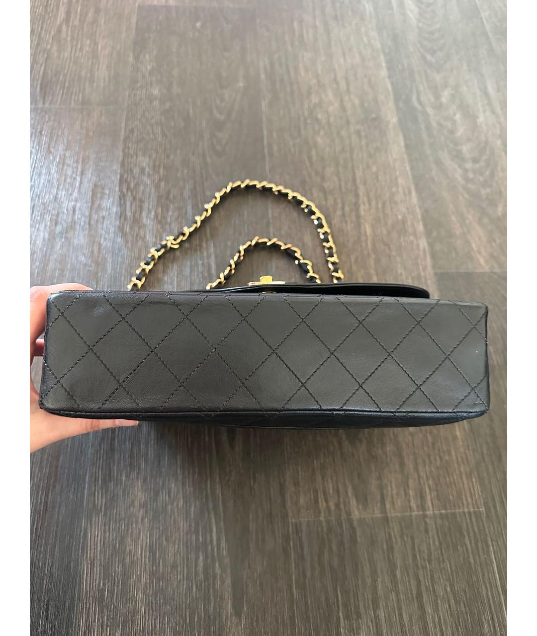 CHANEL Черная кожаная сумка через плечо, фото 2