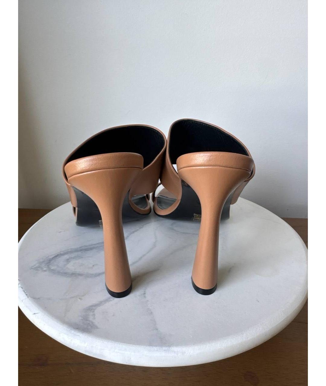 VERSACE Кожаные босоножки, фото 4