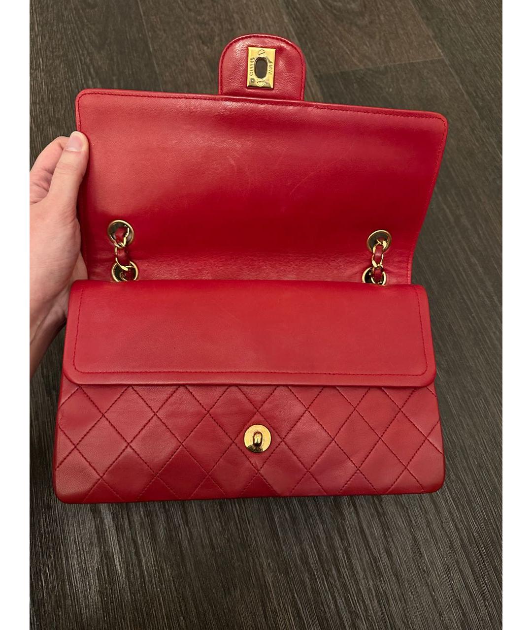 CHANEL Красная кожаная сумка через плечо, фото 6