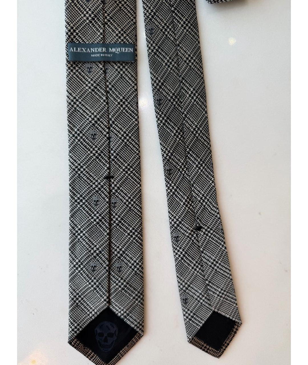 ALEXANDER MCQUEEN Серый шелковый галстук, фото 3