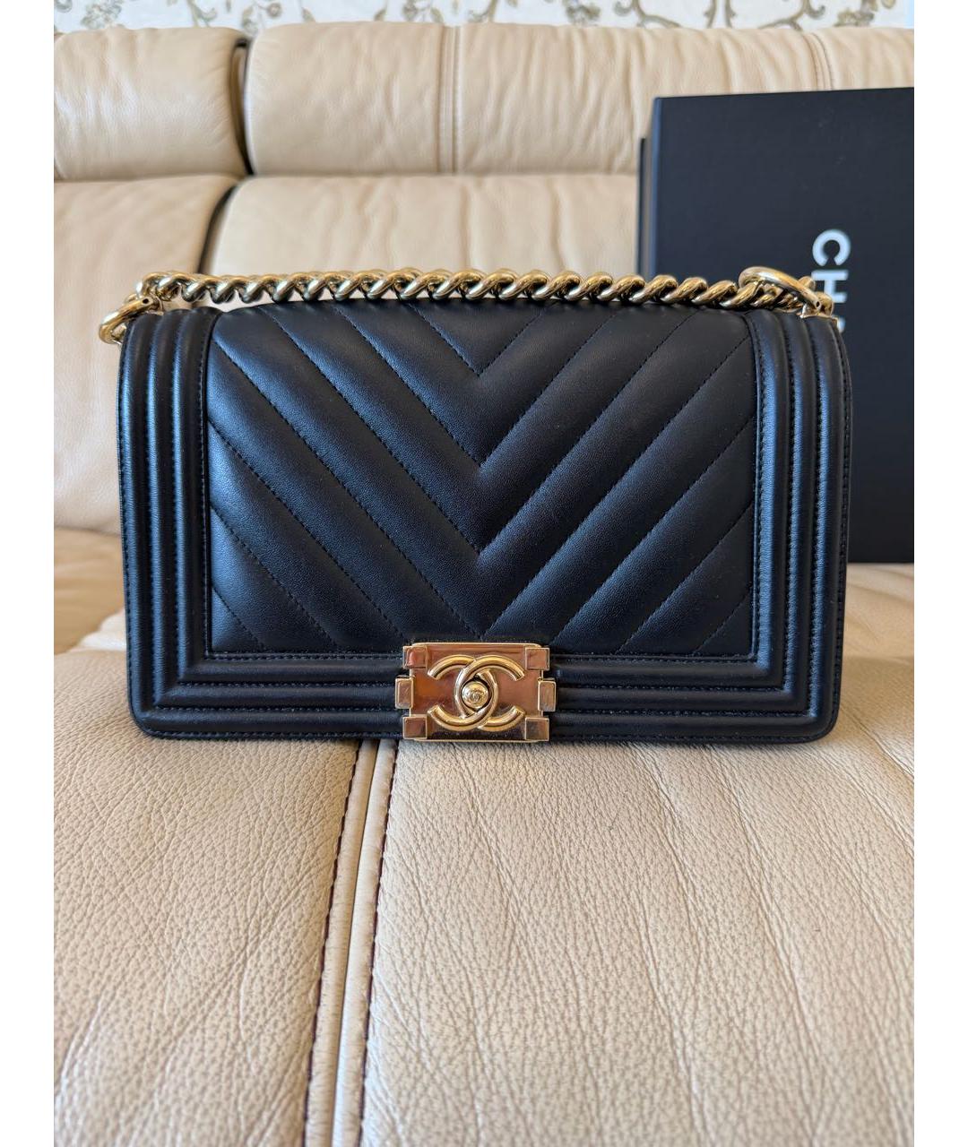 CHANEL Черная кожаная сумка через плечо, фото 9