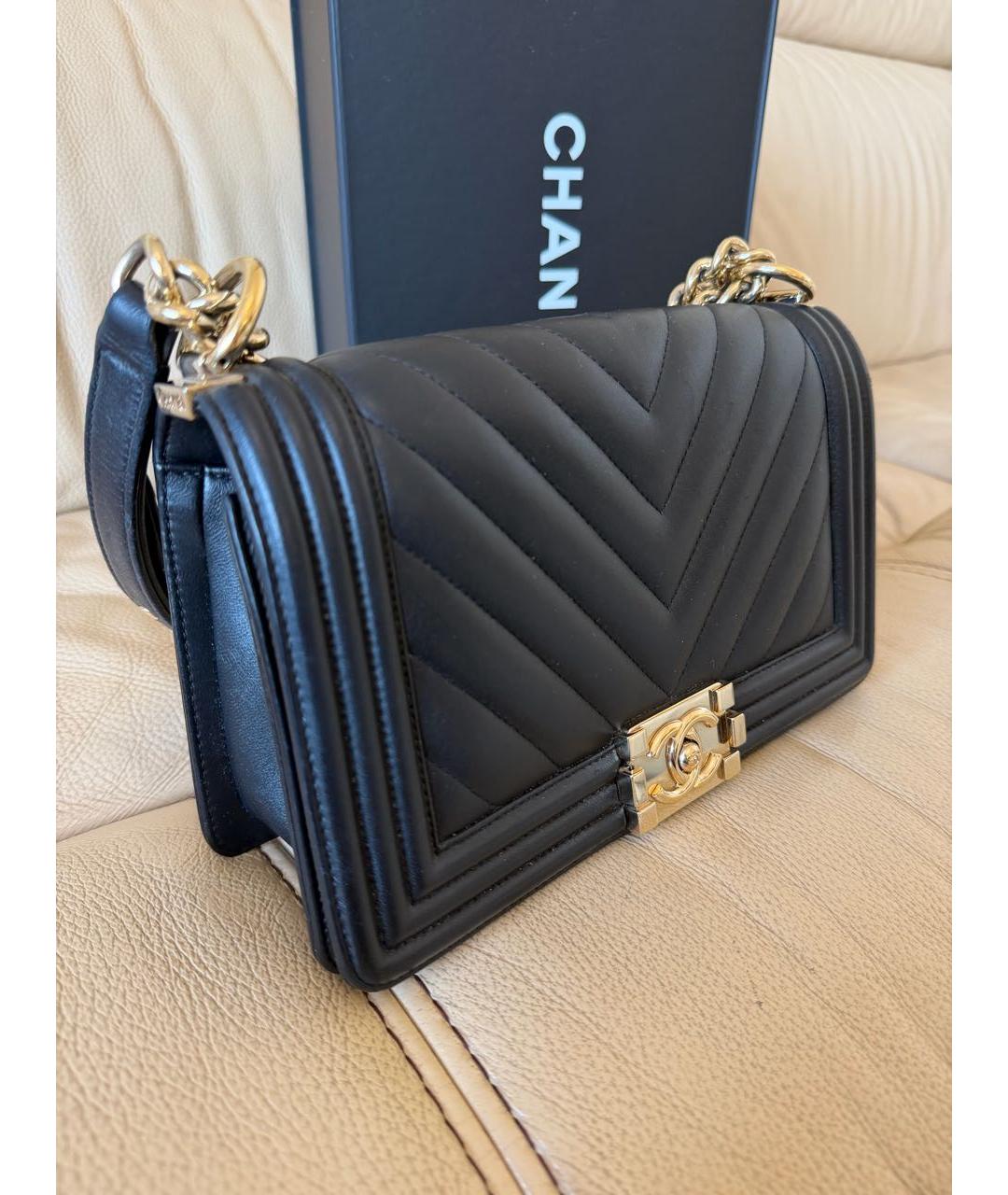 CHANEL Черная кожаная сумка через плечо, фото 8