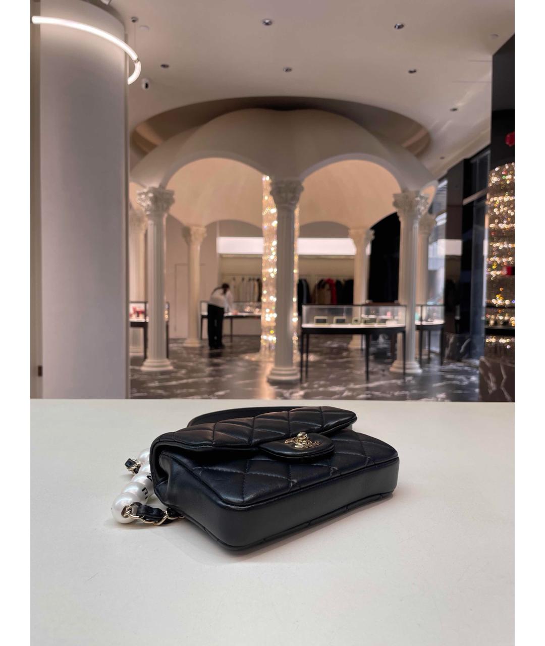 CHANEL Черная кожаная сумка через плечо, фото 4