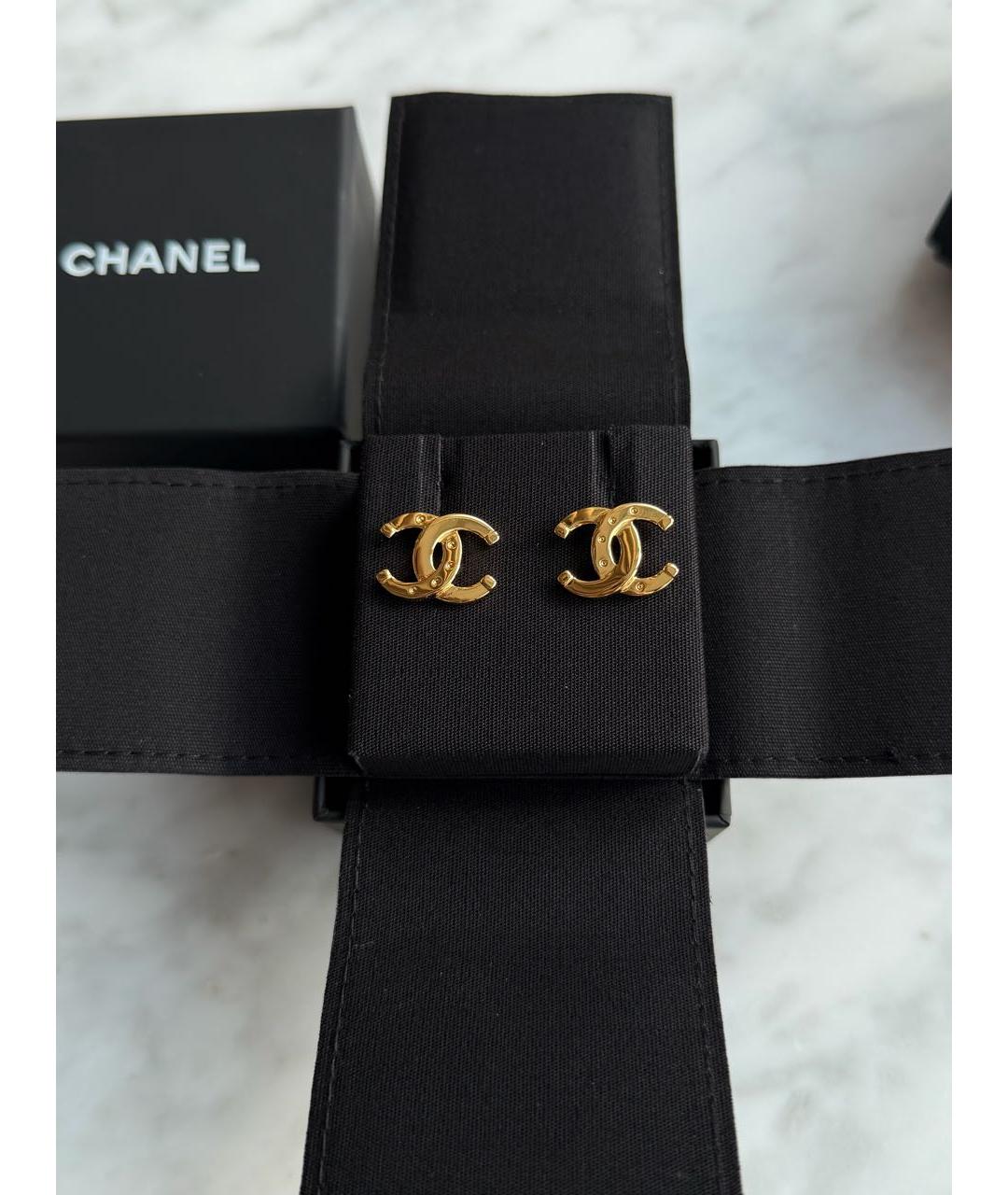 CHANEL Золотые металлические серьги, фото 2