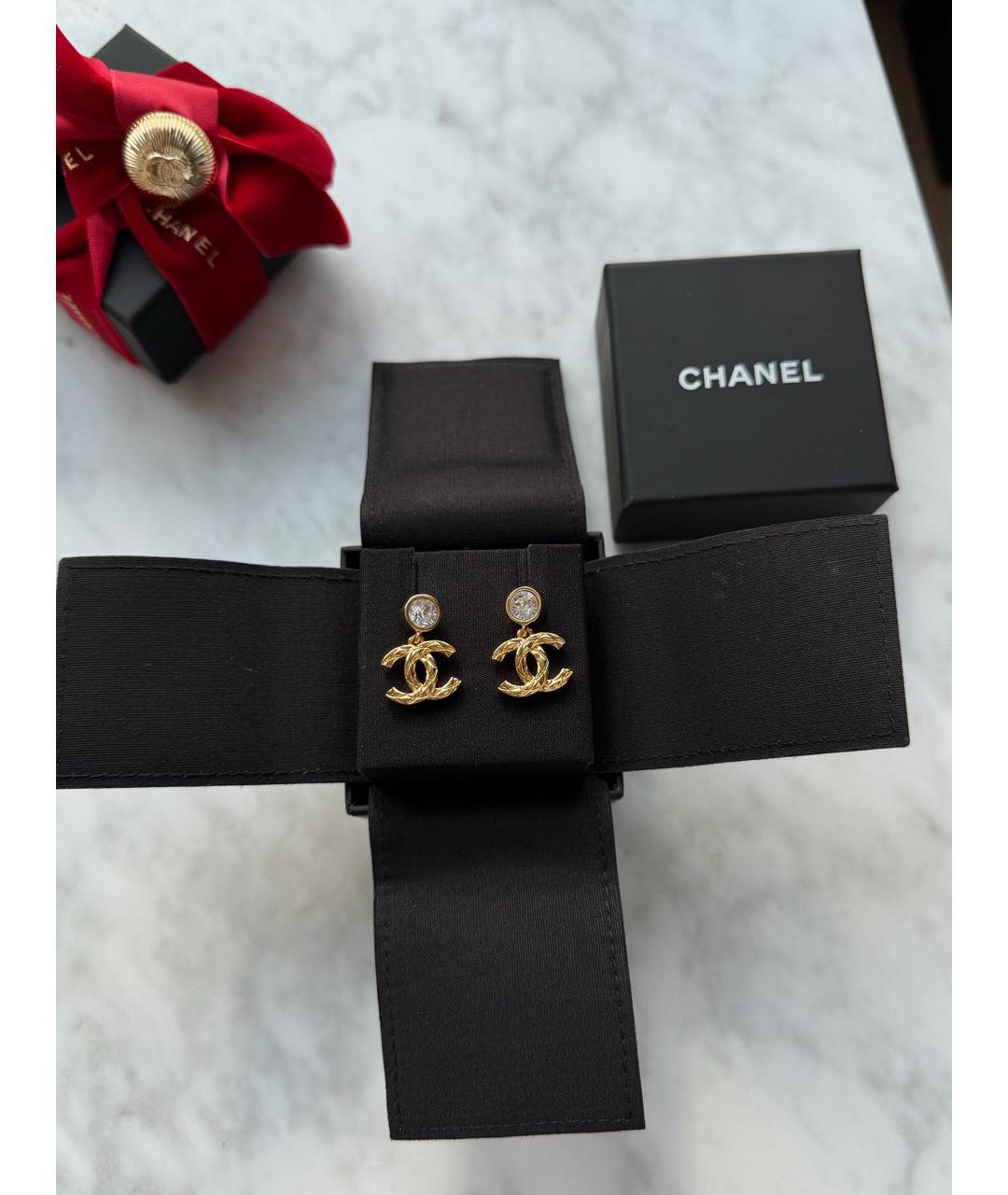 CHANEL Золотые металлические серьги, фото 2