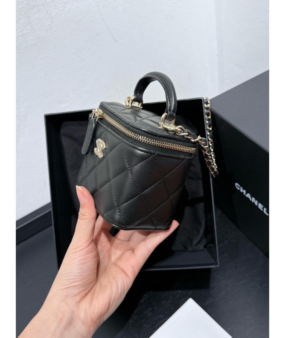 CHANEL Черная кожаная сумка через плечо, фото 4