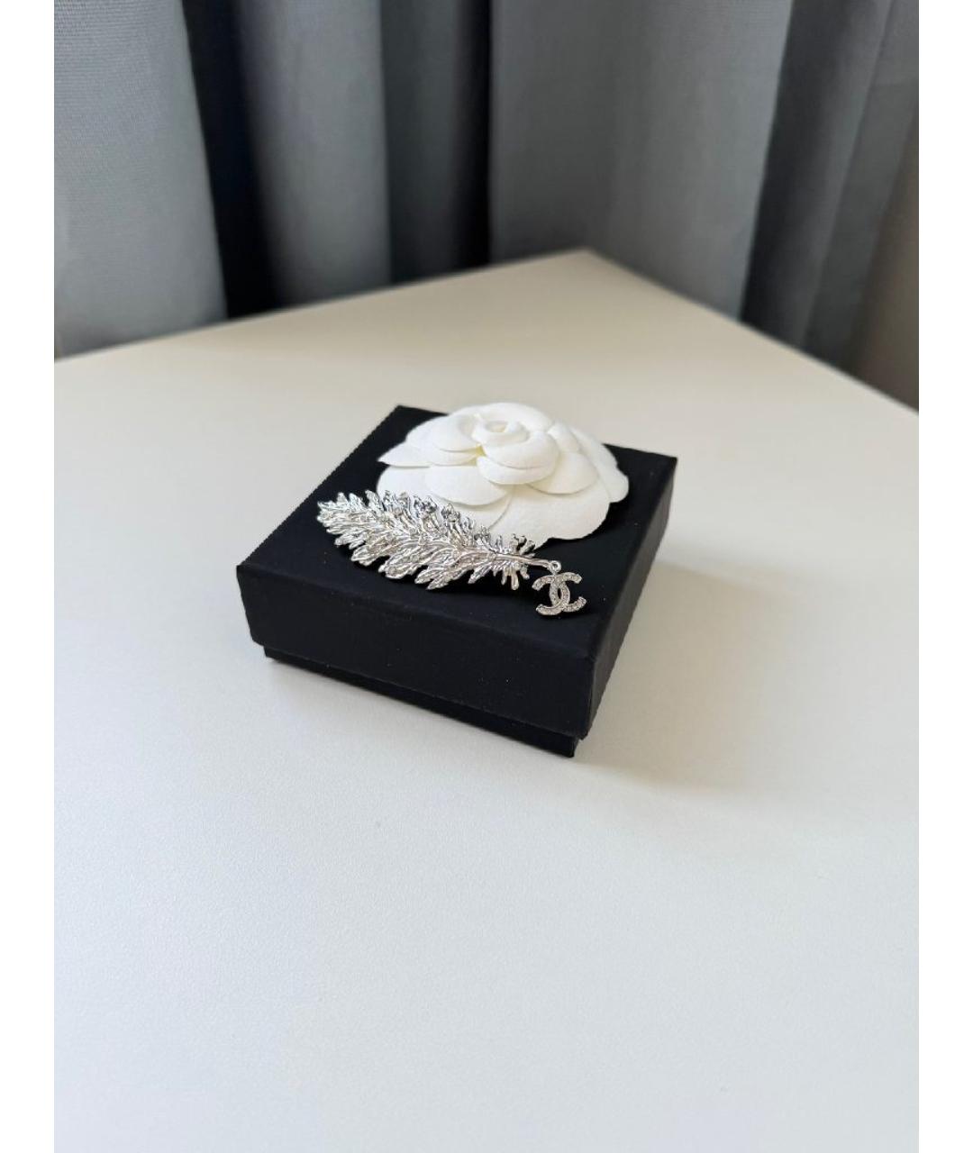 CHANEL Серебряная металлическая булавка / брошь, фото 2