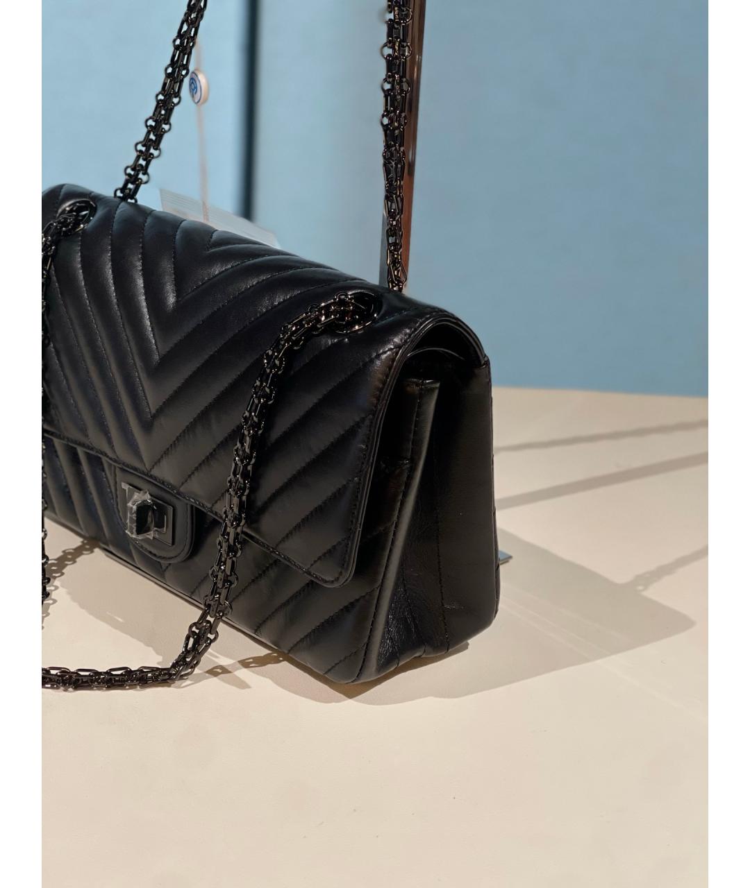 CHANEL Черная кожаная сумка через плечо, фото 6