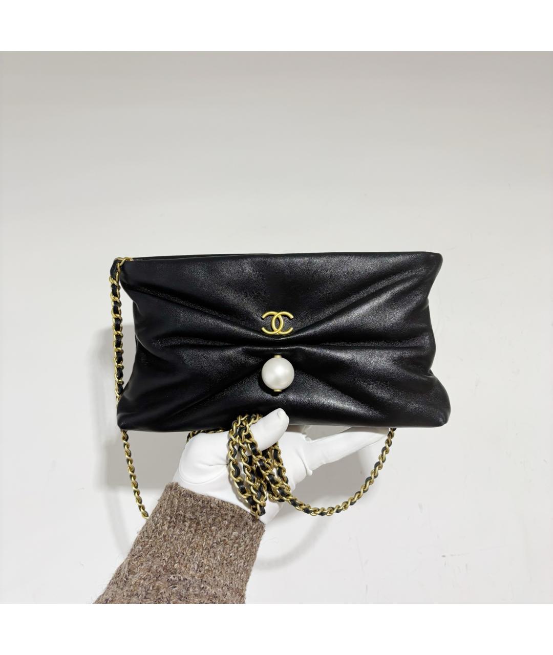 CHANEL Черная кожаная сумка через плечо, фото 8