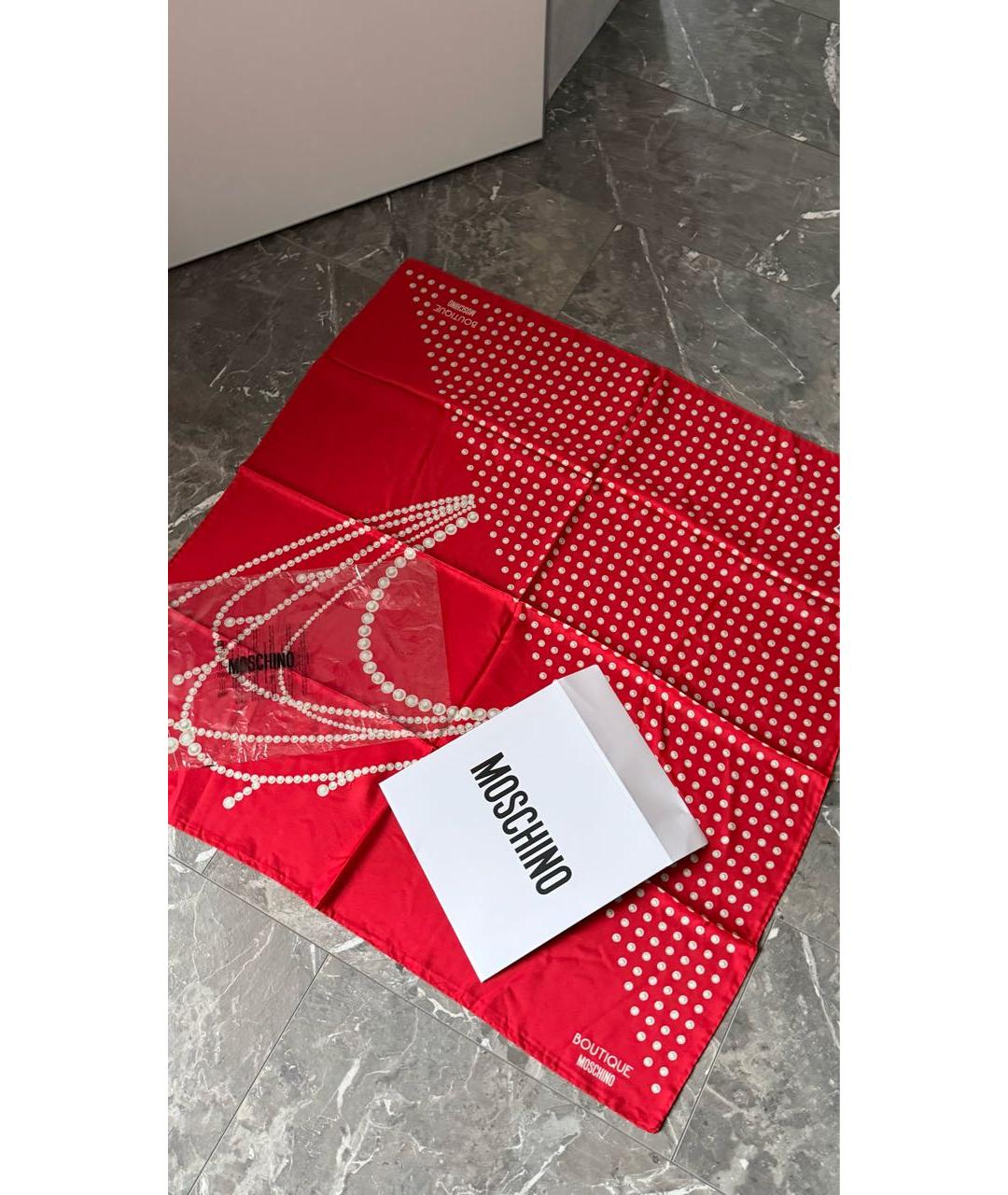 BOUTIQUE MOSCHINO Красный шелковый платок, фото 4