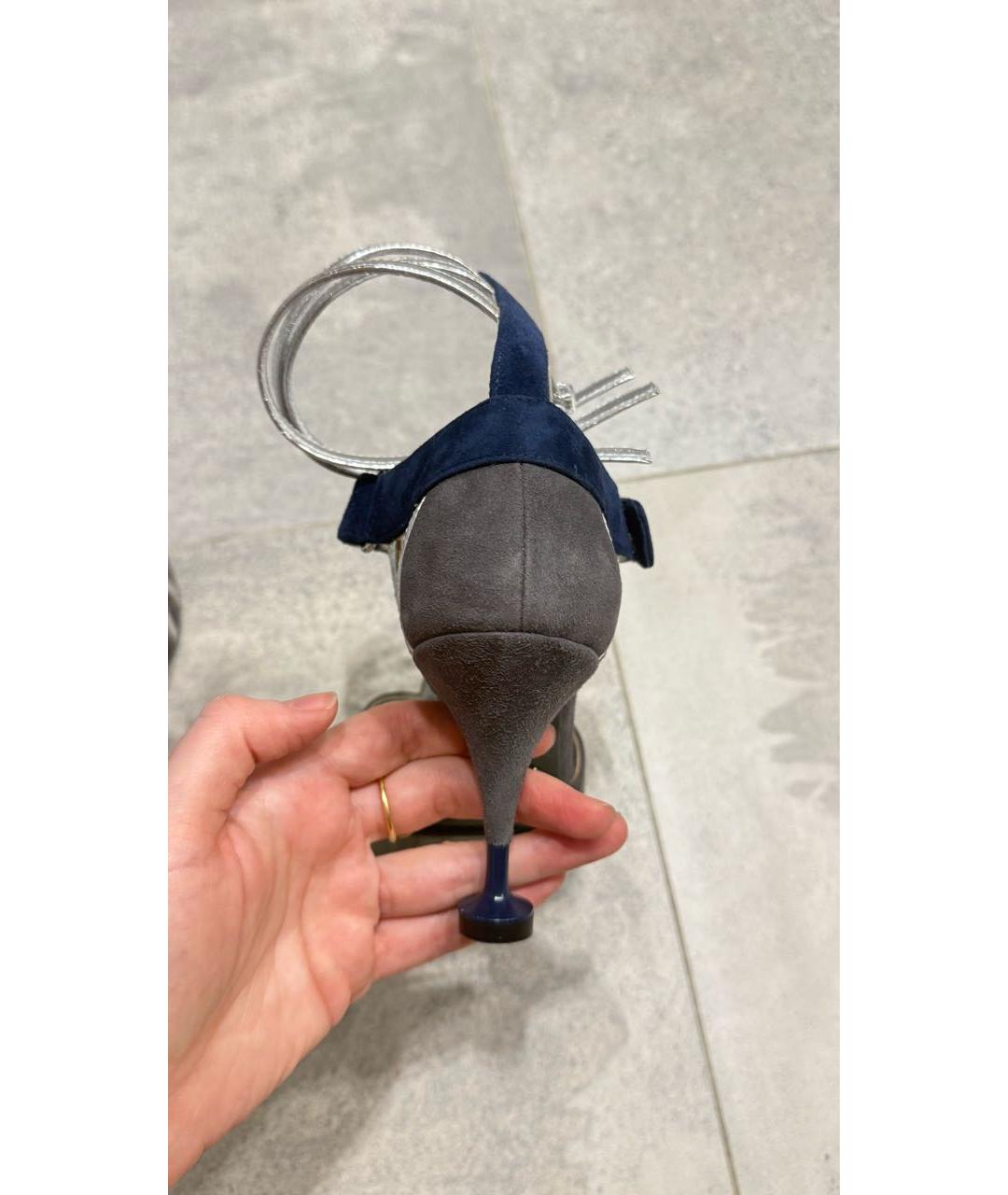 PRADA Серые замшевые босоножки, фото 3