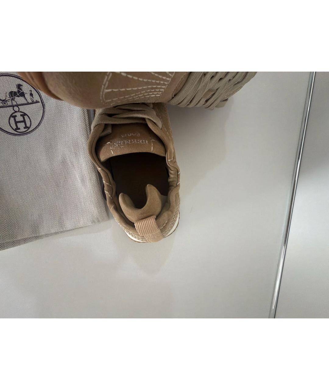 HERMES Бежевые замшевые кроссовки, фото 7