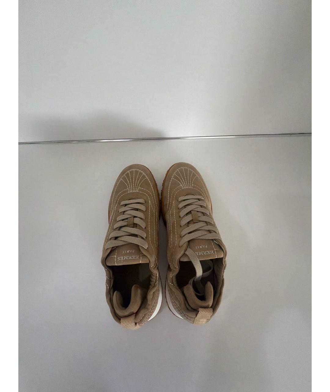HERMES Бежевые замшевые кроссовки, фото 3