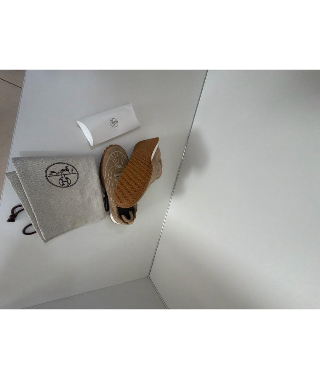 HERMES Бежевые замшевые кроссовки, фото 6