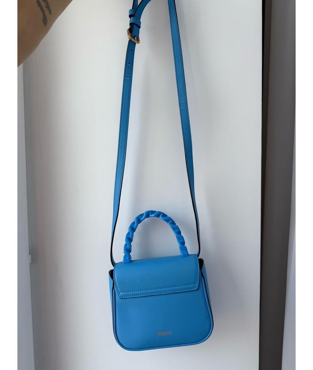 VERSACE Голубая кожаная сумка через плечо, фото 4