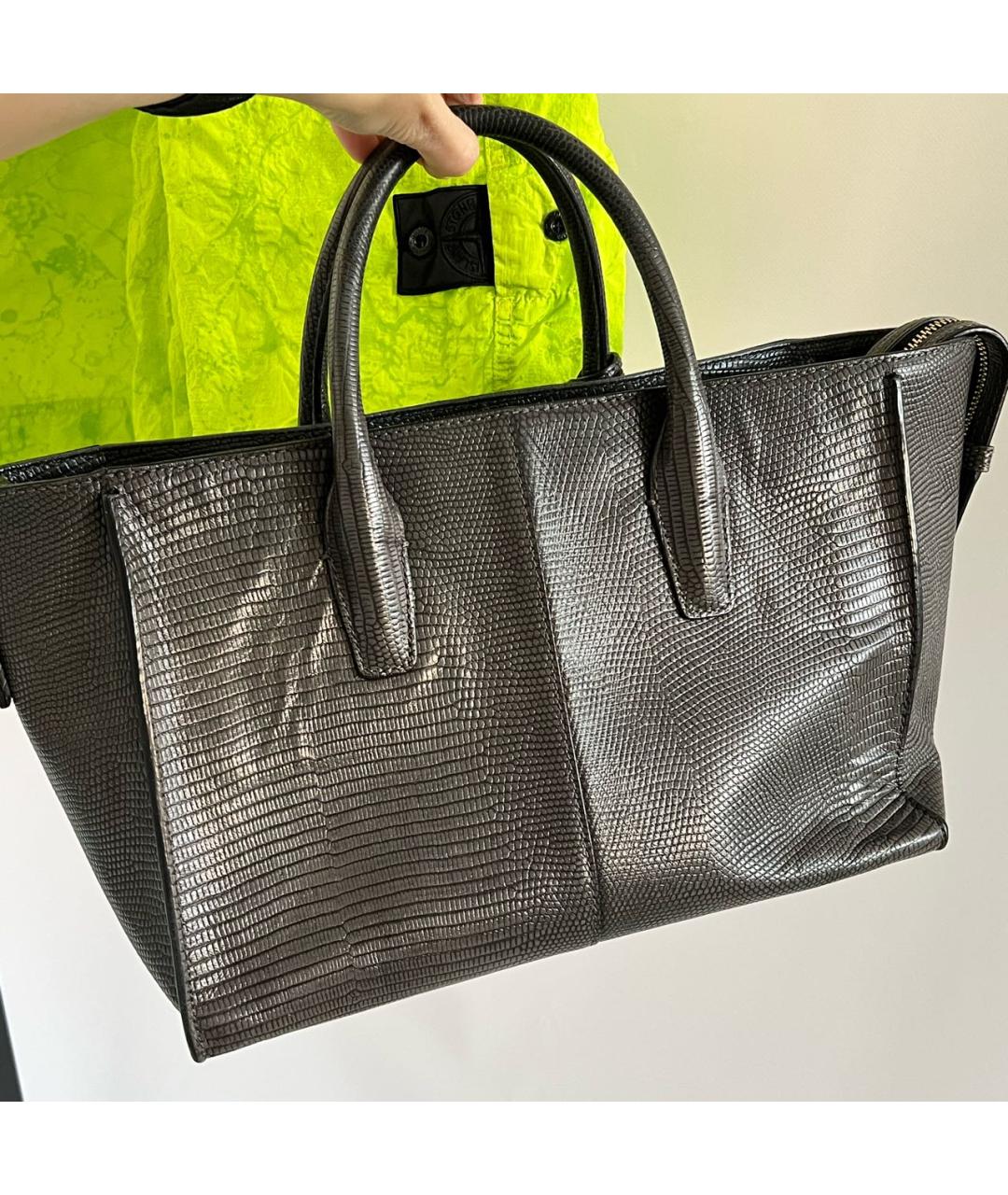 DKNY Черная кожаная сумка с короткими ручками, фото 4