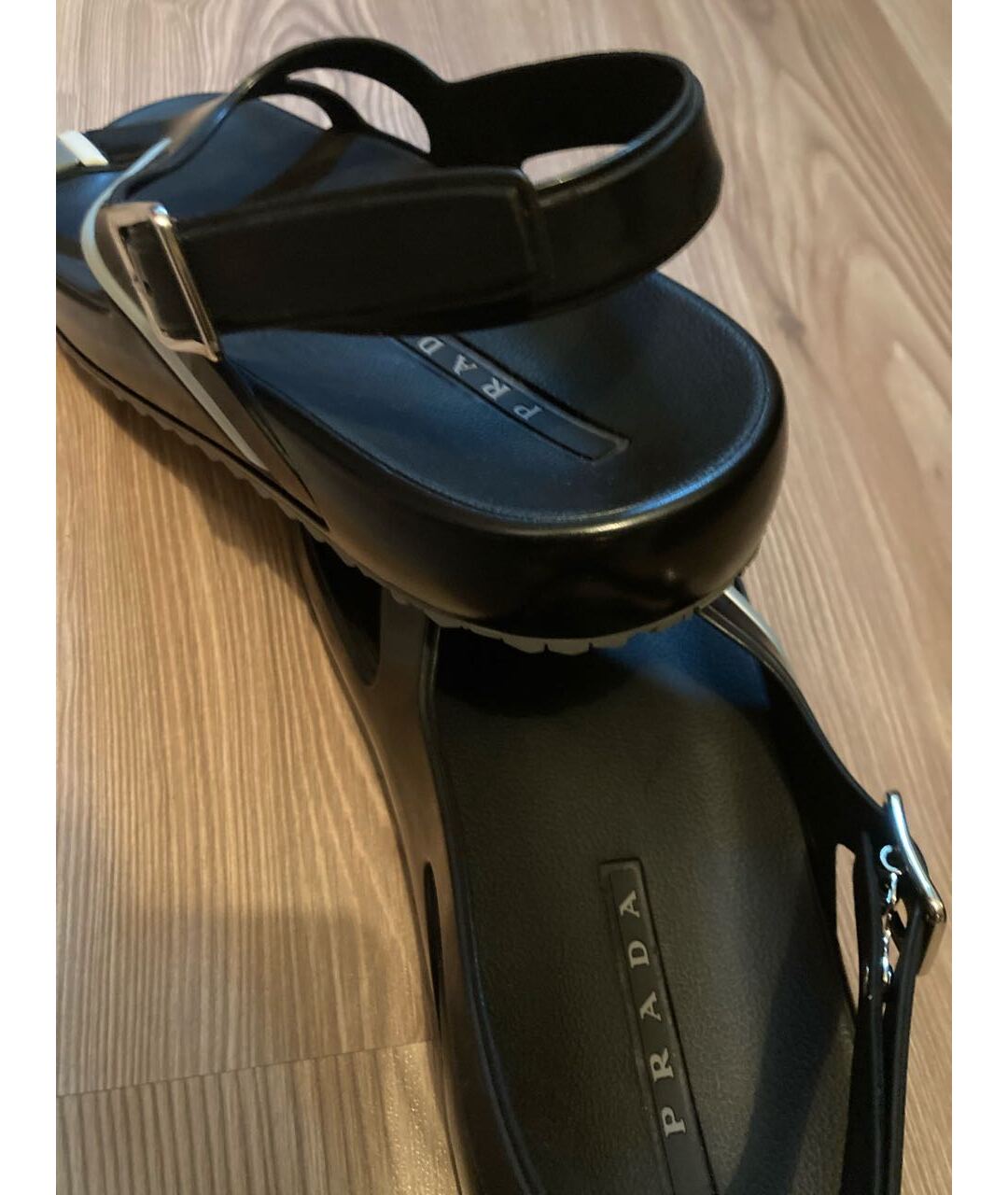 PRADA Черные резиновые сандалии, фото 4