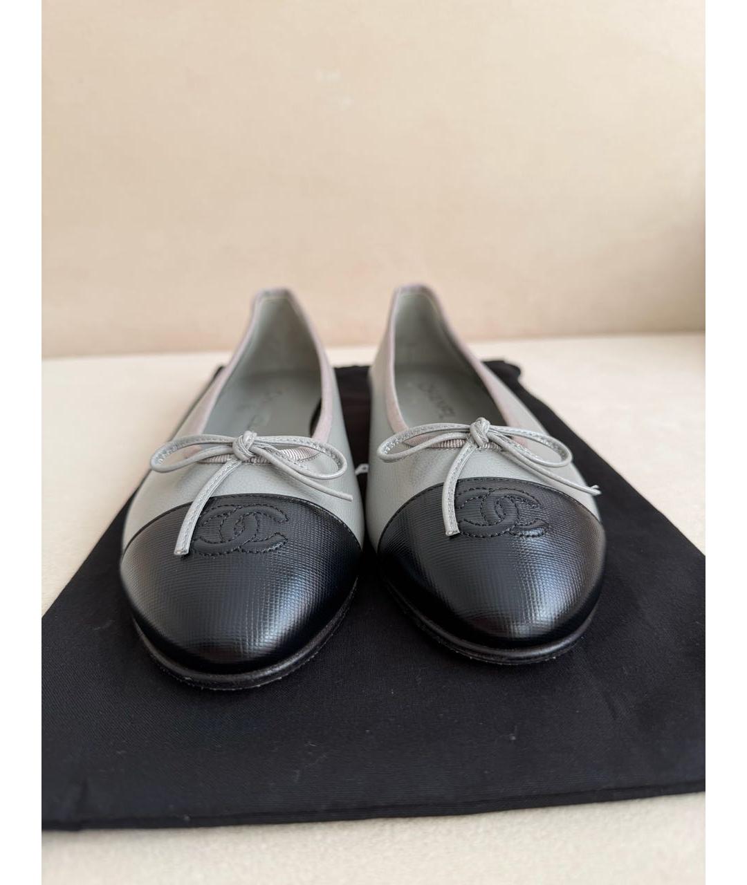 CHANEL Серые кожаные балетки, фото 2