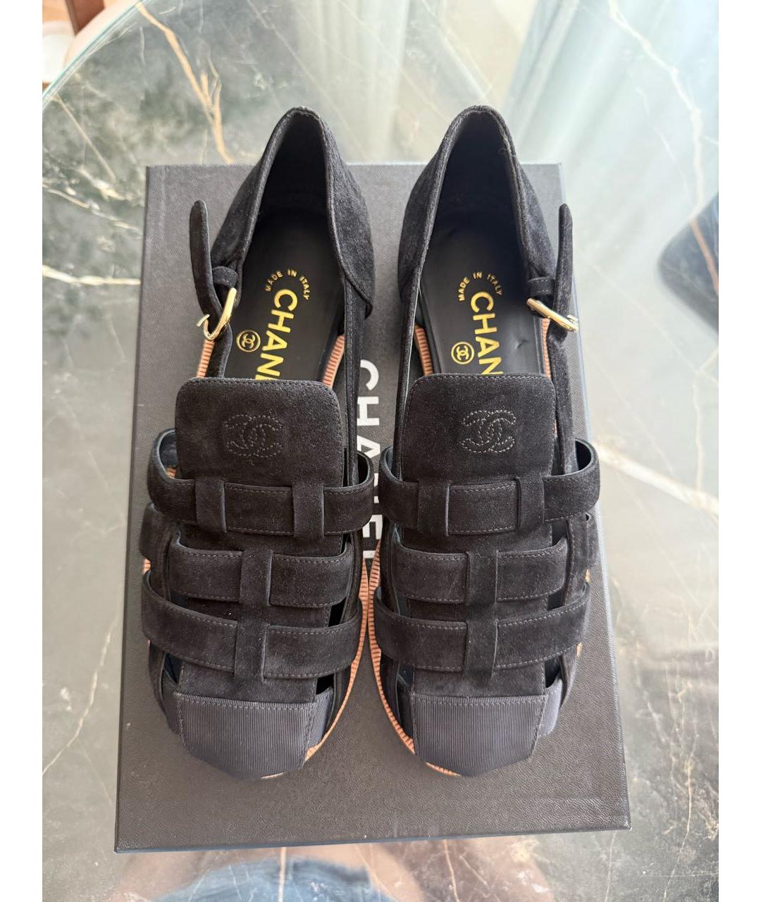 CHANEL Черные замшевые сандалии, фото 8