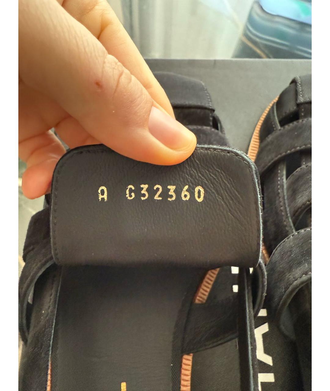 CHANEL Черные замшевые сандалии, фото 6