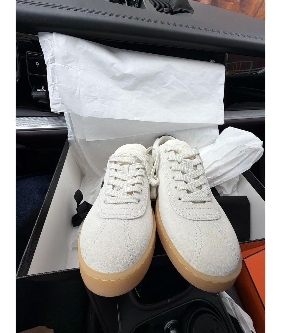 CHANEL Белые замшевые кеды, фото 2