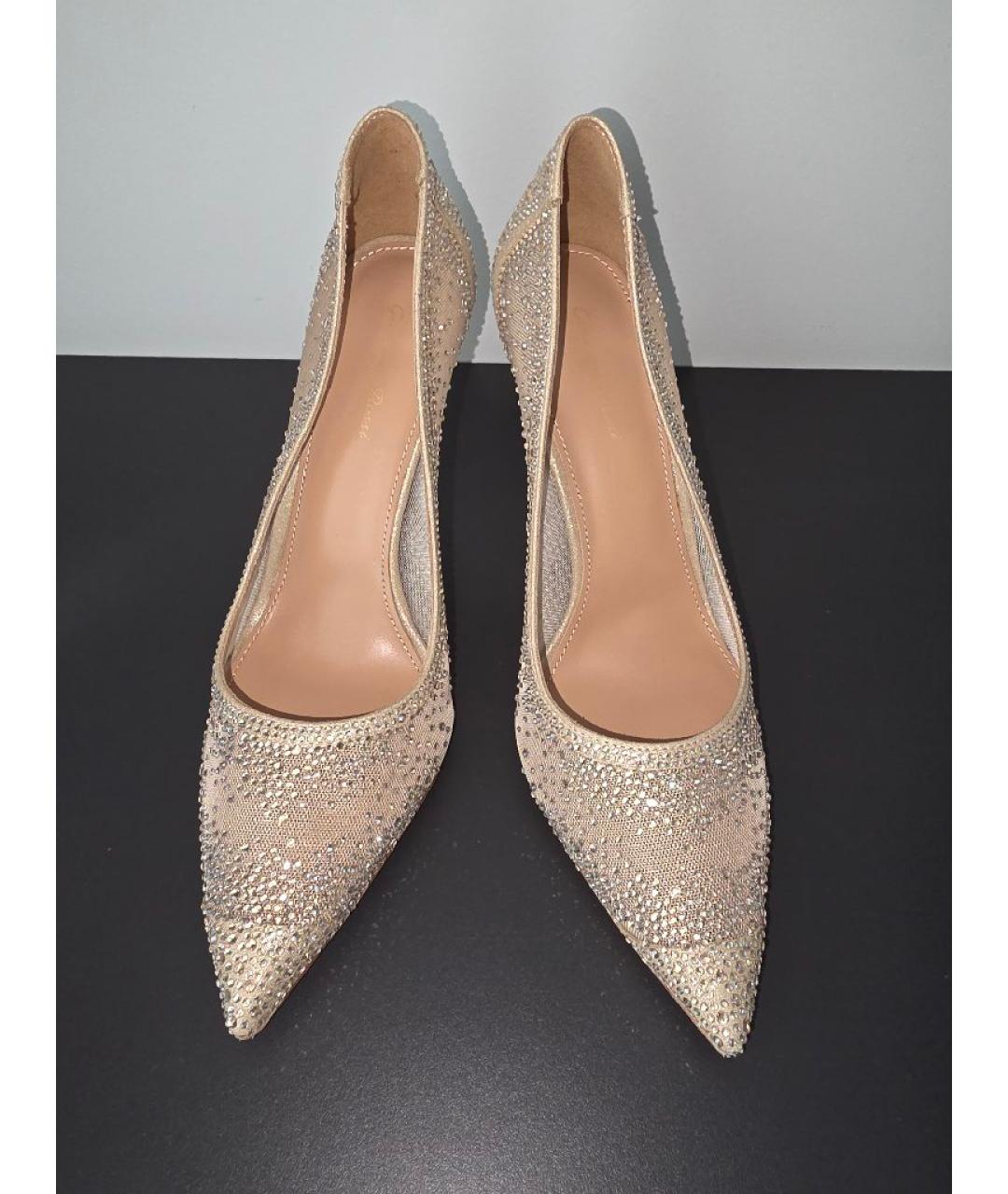 GIANVITO ROSSI Бежевые текстильные туфли, фото 2