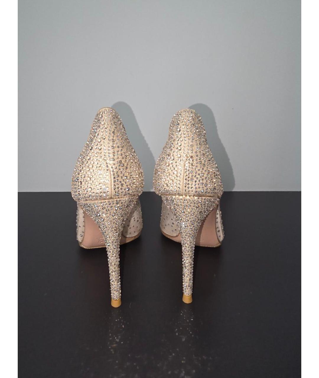 GIANVITO ROSSI Бежевые текстильные туфли, фото 4