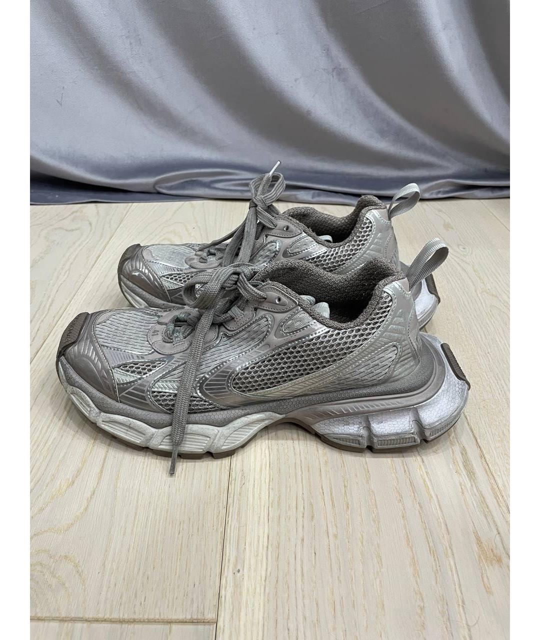 BALENCIAGA Серые резиновые низкие кроссовки / кеды, фото 5