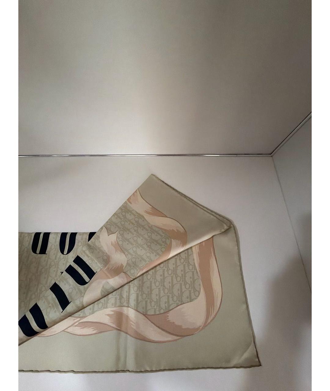 CHRISTIAN DIOR Бежевый шелковый платок, фото 2