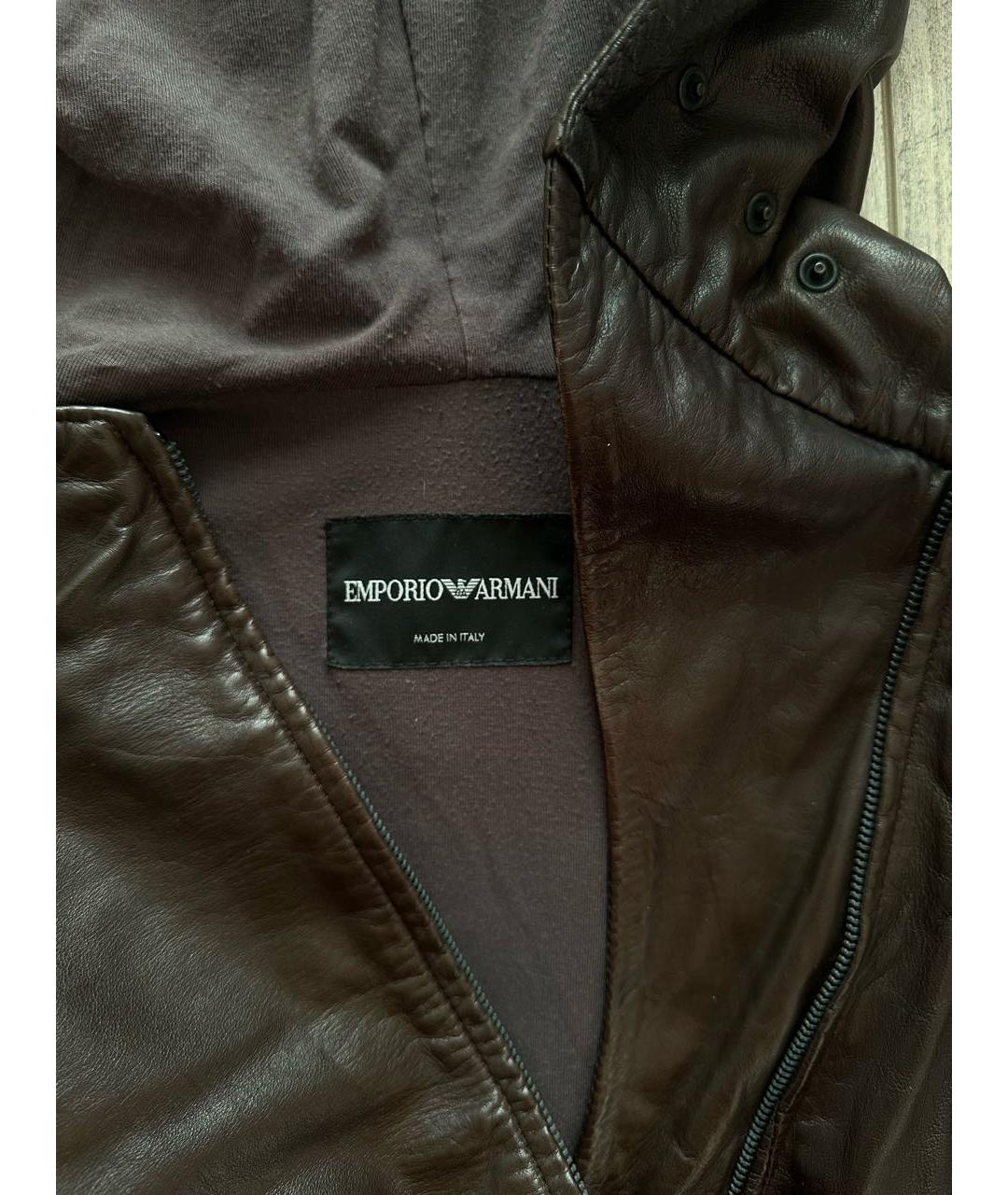 EMPORIO ARMANI Коричневая кожаная куртка, фото 3
