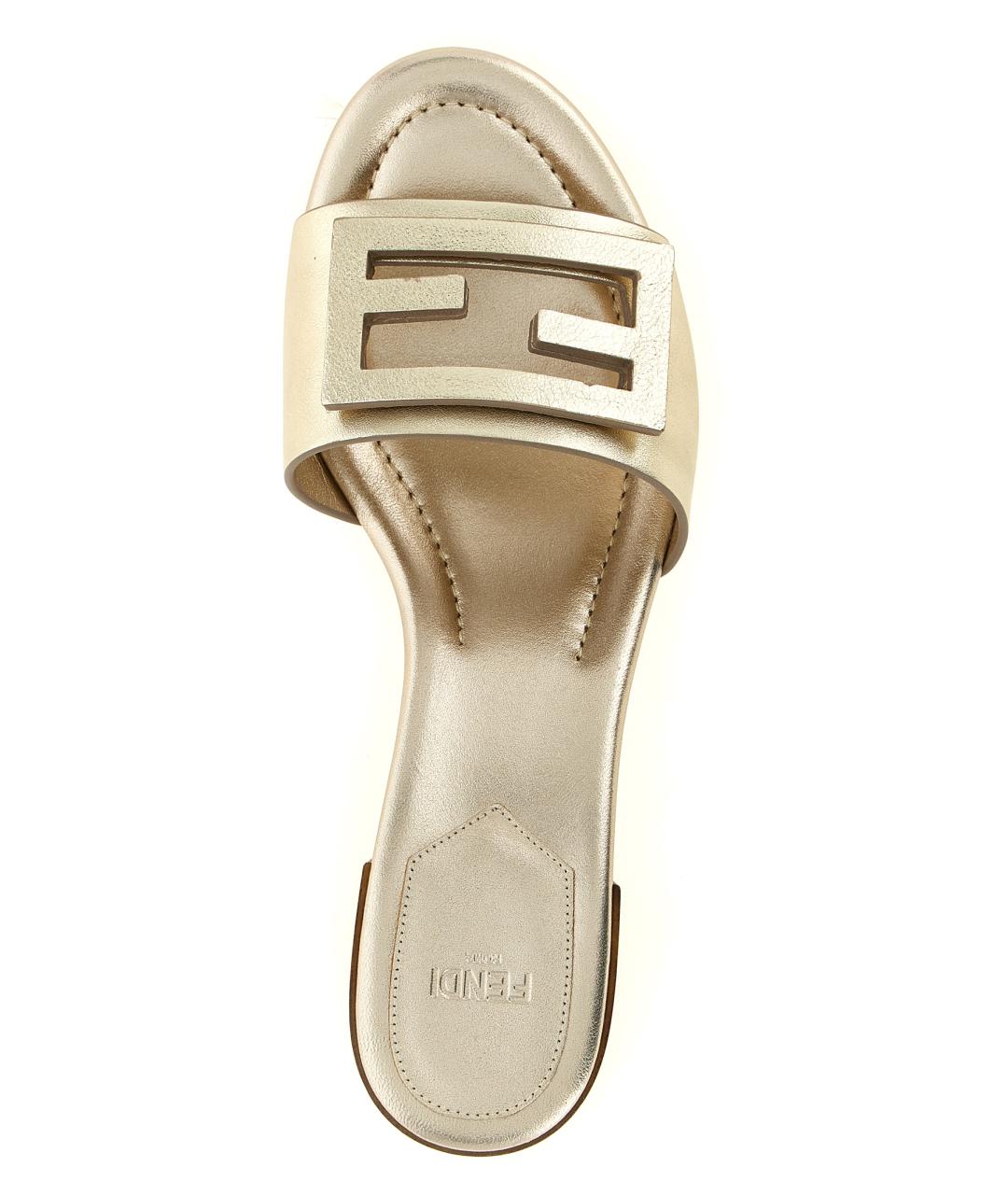 FENDI Золотые кожаные мюли, фото 4